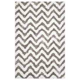 SAFAVIEH Moroccan Shaggy Rug for Living Room, Dining Room, Bedroom - Barcelona Shag Collection, Short Pile, in Ivory and Silver, 122 X 183 cm