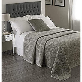 "Riva Paoletti Brooklands Luxury Super King Size Bedspread - Silver Grey - Velvet Feel Quilt Design - Linen Border - 100% Polyester Filling - 265 X 265 cm (104"" X 104"" Inches) - Designed In The UK"