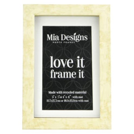 Mia Designs Picture Frame Natural Birdseye Maple 5x7 13x18 Cm Photo Frame for Desk, Wall and Table Top in Eco-friendly PS material Environmentally Friendly Freestanding Frame