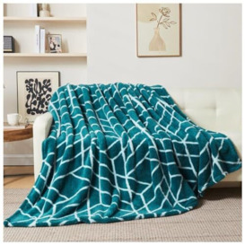 GC GAVENO CAVAILIA Teddy Throw Blanket For Bed, Sofa - Soft, Fluffy, Cosy, Snuggle Blankets and Sofa Throw - Sherpa Fleece Blanket Double 130 x 180 Cm - Green