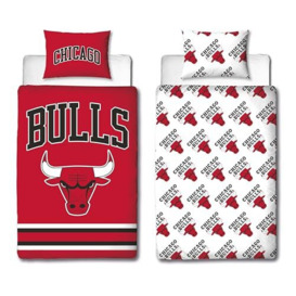 Character World NBA Officially Licensed Single Duvet Cover Set - Chicago Bulls Design Reversible 2 Sided Red Basketball Bedding Including Matching Pillow Case - Perfect For Kids Bedroom
