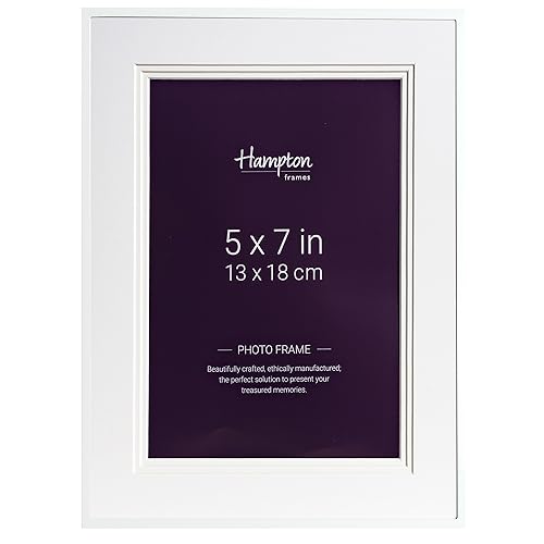 Hampton Frames - Photo Frame - 5x7 (13x18cm), White, Rectangular, Polished Aluminium, Glass - Freestanding or Wall Mount - Display for Photos