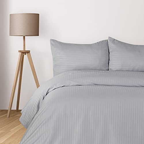 Komfortec Deluxe Bed Linen 140 x 200 cm, 2-Piece Grey - Duvet Cover 140 x 200 cm Set with Pillowcases, Microfibre Bedding Sets with Zip, Soft and Non-Iron, Grey