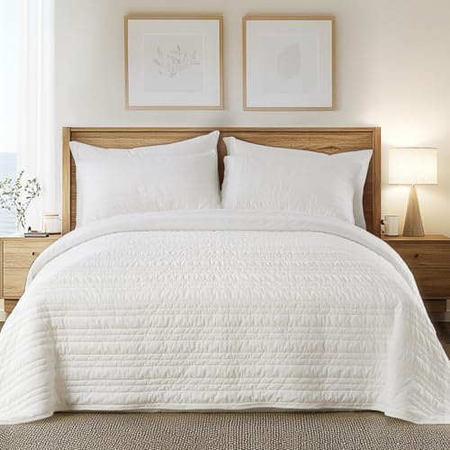 KASENTEX Queen Size Velvet Quilt Set 3 Pieces, Ultra-Soft Bedspread Coverlet with 2 Pillow Shams, Lightweight Bed Blanket, Luxury Elegant Stitch Design, Machine Wash, All Season Bedding, White