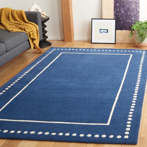 Safavieh Traditional Rug for Living Room, Dining Room, Bedroom - Bella Collection, Short Pile, in Navy Blue and Ivory, 152 X 244 cm