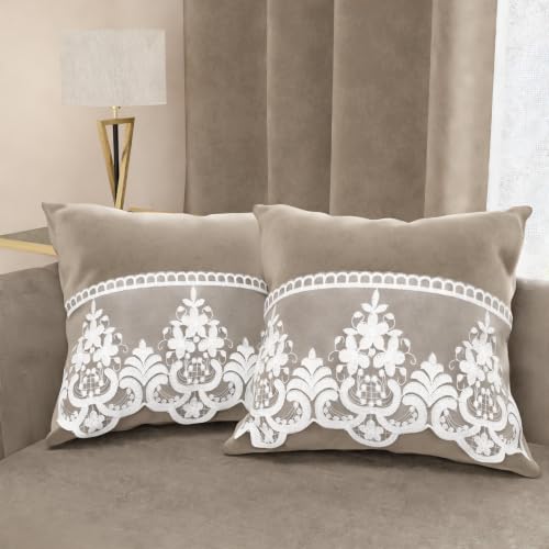PETTI Artigiani Italiani - 2 Velvet Cushions with Rebrod?? Lace, Filling Included, 70 x 40 cm, Brown Taupe