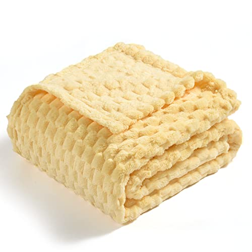 Vessia Flannel Fleece Twin Size Blanket(60x80 inch), 3D Jacquard Light Yellow Fuzzy and Warm Blanket for Couch,Sofa, 300GSM Super Soft Touch Cozy Lightweight Bed Home Decor for All-Season