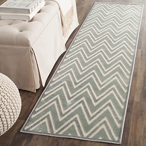 Safavieh Transitional Indoor Woven Runner Area Rug, Paradise Collection, PAR356, in Grey / Multi, 66 X 244 cm for Living Room, Bedroom or Any Indoor Space