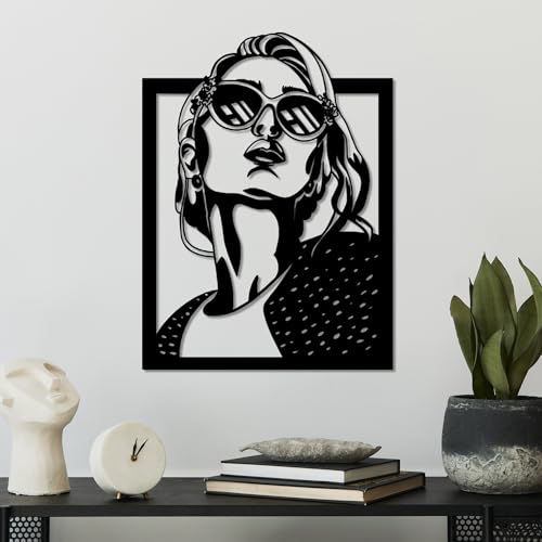 Stylish Black Decorative Metal Wall Accessory, 55 x 40 cm, 100% Metal, 1.5 mm Thickness, Perfect for Modern Home Decor & Art Display