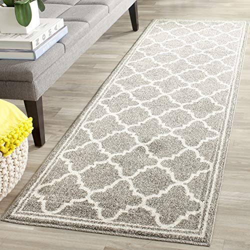 Safavieh Boho Rug for Living Room, Dining Room, Bedroom - Amherst Collection, Short Pile, in Wheat and Beige, 120 X 75 cm