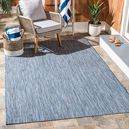 Safavieh Contemporary Rug for Living Room, Dining Room, Bedroom - Courtyard Collection, Short Pile, in Navy and Grey, 122 X 122 cm