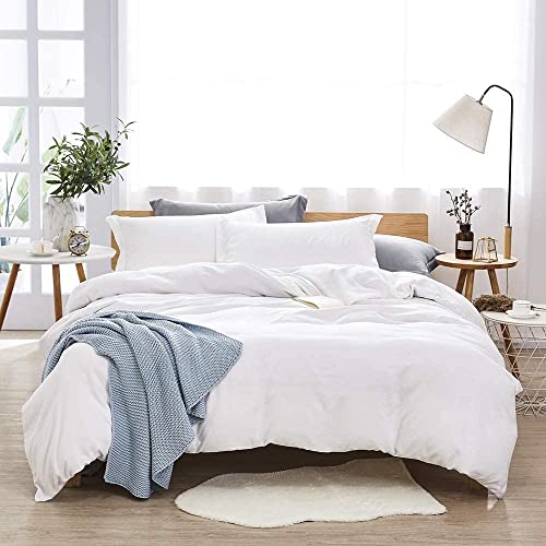Dreaming Wapiti Duvet Cover Set, Full Size, White, 3 Piece, Microfibre, Zipper Closure, All-Season, Breathable, Lightweight, Twin, Queen, King, Cal Full, 1 Count