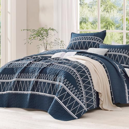 Andency Navy Blue Quilt Set King (106x96 Inch), 3 Pieces(1 Striped Triangle Pattern Quilt and 2 Pillowcases), Bohemian Reversible Bedspread Microfiber Coverlet Sets All-Season