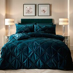 Elegant Gray Oxford Comforter Set with Pinch Pleating
