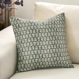 DOMVITUS Floral Pillow Covers, 18x18 Pillow Cover, Couch Pillows for Living Room, Decorative Farmhouse Accent Print Throw Pillow Covers, 1PC, Mineral Green