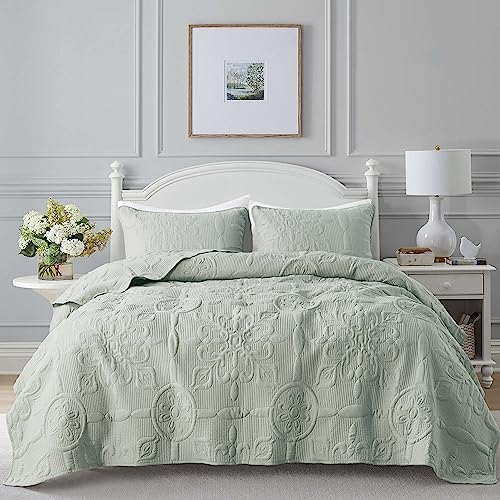 Sage Green Damask Quilt Queen Size Bedding Sets with 2 Pillow Shams, Boho Bedspread Lightweight Soft Farmhouse Vintage Bohemian Coverlet Retro Jacquard Pattern Bed Cover for All Season, 3 Pieces