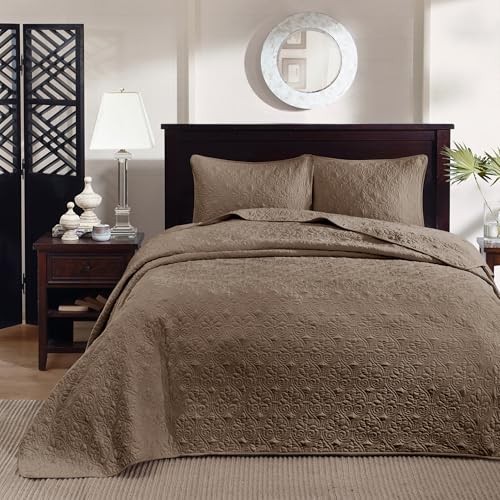 "Madison Park Quebec Reversible Damask Design, Double Sided Quilting All Season, Lightweight Coverlet Bedspread Bedding Set, Matching-Shams, King(120""x118""), Mocha"