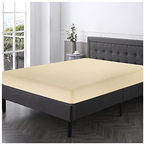 GC GAVENO CAVAILIA Luxury Deluxe Fitted & Flat Sheet, Easy Care Soft & Cosy Polycotton Bed Sheets & Pillowcase, Cream, Super King
