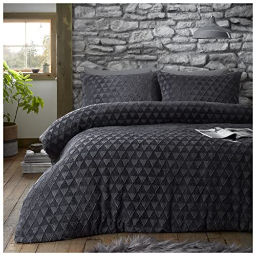 GC GAVENO CAVAILIA Soft Teddy Geometric Duvet Cover, Fluffy Embossed Bedding Quilt Set With Pillowcases, Double, Charcoal, (521020-Vict-Vend)