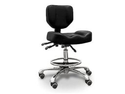 QUIRUMED Hydraulic Stool with Backrest, Reclining Seat and Footrest, Black, Upholstered in Leatherette, Chrome-plated Steel, Anti-slip, Ergonomic