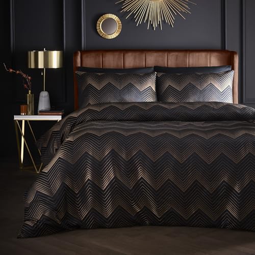 Laurence Llewelyn-Bowen Duvet Cover Set, 96% Polyester 4% Metallic Polyester, Super-King 260x220cm, Black, Jacquard, Button Closure, Chevron Pattern