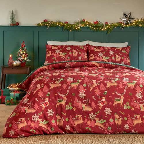 furn. Duvet Day Sleigh Team Duvet Cover Set – Ultra Soft Touch Reversible Festive Christmas Bedding (Red - Double)