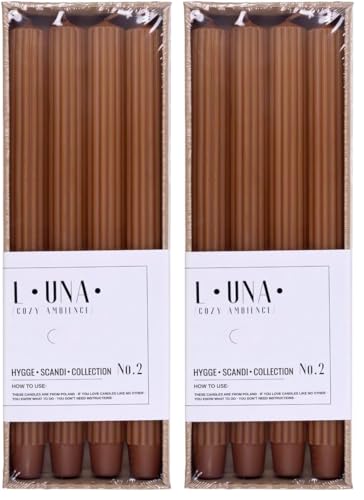 DONAU Home Set Long Ribbed Taper Candles/Caramel Colour / 4 Pieces / 30 x Diameter 2.25 cm Unscented/Ribbed Taper Candles/Table Candles for Decoration in The Living Room, Bathroom / 10 Hours