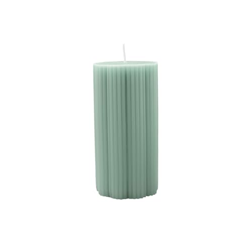 Villeroy & Boch – Fleur Gifts Pillar Candle, Dimensions: Approx. 7.5 × 15 cm, Green, Decorative Candle with The Characteristic Fleur Shape, Colour-Intensive Wax (Paraffin)