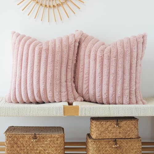 JOJUSIS Pack of 2 Faux Fur Plush Decorative Throw Pillow Covers Sofa Cushions Couch Cushion Case Soft Pillowcases (Pink, 22 x 22-Inch)
