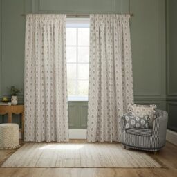 Sanderson Sessile Leaf Room Darkening Pencil Pleat Curtain Pair – Lined Botanical Oak Leaf Drapes (Flax - 229x183cm)