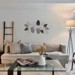 Hand-Painted Decorative Metal Wall Accessory, 120 x 4 x 63 cm, 100% Metal, 0.8 mm Thick, Unique Colour Variations for Stylish Home Decor