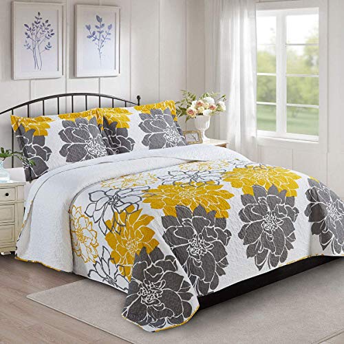 Royal Hotel Helena Gold Oversized Coverlet Set Queen Size ??? Luxury Queen Quilt Bedspread, All Season Soft Filled Quilts, Breathable Bed Spread Lightweight Comforter, 3 Piece Bedding Set