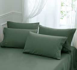 "Aormenzy Microfiber Pillow Cases - King Size Set of 4-1800 Thread Count Ultra Soft Green Pillowcases - Wrinkle Resistant Pillow Covers with Envelope Closure - 20"" x 40"""