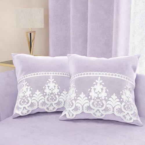 PETTI Artigiani Italiani - 2 Velvet Cushions with Rebrod?? Lace, Filling Included, 50 x 30 cm, Lilac