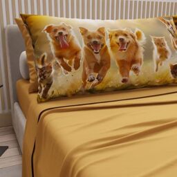 PETTI Artigiani Italiani - Animal Bed Linen with Cats and Dogs in Cotton with Pillowcases in Digital Print, Single Bed Sheet, Yellow Single Bed Set, 100% Made in Italy