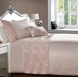 Rapport Home Valencia Pleated Zig-Zag Striped Panel Pink Easy Care Soft Cosy Duvet Cover Quilt Bedding Set with Pillowcases - King (135cm x 200cm)