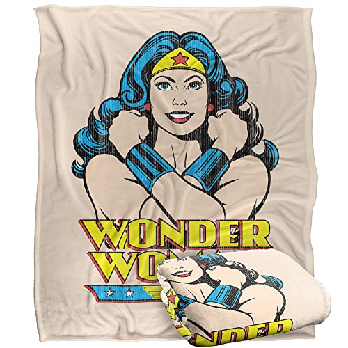 WONDER WOMAN Wonder at Large Silky Touch Super Soft Throw Blanket 152 x 127 cm