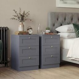 Vida Designs Altino 3 Drawer Bedside Table - Grey - 62H x 40W x 36D cm - Compact Space-Saving Nightstand - Engineered Wood - Smooth Glide Drawer - Modern Shaker Style - Ideal for Bedroom, Guest Room