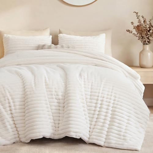 weigelia Cream White Comforter King Set ??? Ultra Soft Plush Fleece Cream White Bed Set, Fluffy Warm Luxury Bedding Comforter with 2 Pillowcases, Cozy Heavy Warm Bed Set for Winter