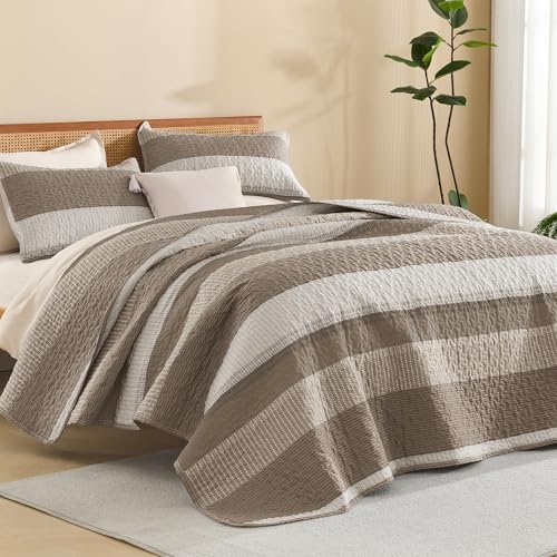 "Litanika California King Quilt, 3 Pcs Hazel Brown Stripe Bedding Set - Summer Bedspread with 2 Shams,Lightweight Coverlet for All Season (112""x104"")"