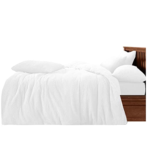 GC GAVENO CAVAILIA Teddy Duvet Set Super King White, Super Soft Fluffy Luxury Design, Cosy Warm Bedding, 3 Piece Cuddly Fleece Quilt Cover with Matching Pillowcases