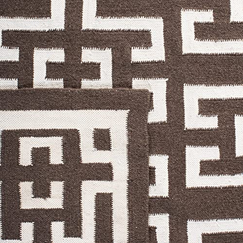 Safavieh Contemporary Indoor Flatweave Rectangle Area Rug, Dhurrie Collection, DHU621, in Chocolate / Ivory, 152 X 244 cm for Living Room, Bedroom or Any Indoor Space
