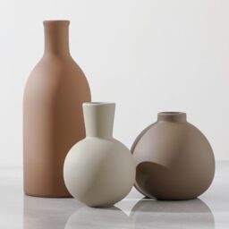 ooit Ceramic Vase Set of 3, Rustic Farmhouse Modern Bohemian Vases, Brown, Round, Holds Water, Anti-Slip Base, Perfect for Fresh or Dried Plants, Home Decor, Indoor