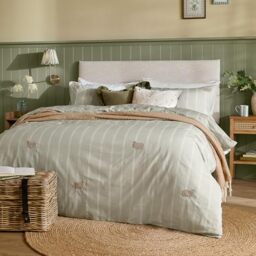 furn. Wylder Ramble Sheep Duvet Cover Set – Striped Embroidered Sheep Cosy Rustic Cotton Bedding (Sage – Super King)