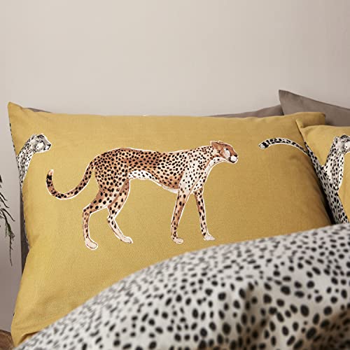 Catherine Lanfield Cheetah Duvet Cover 40 x 80 (2), Twin