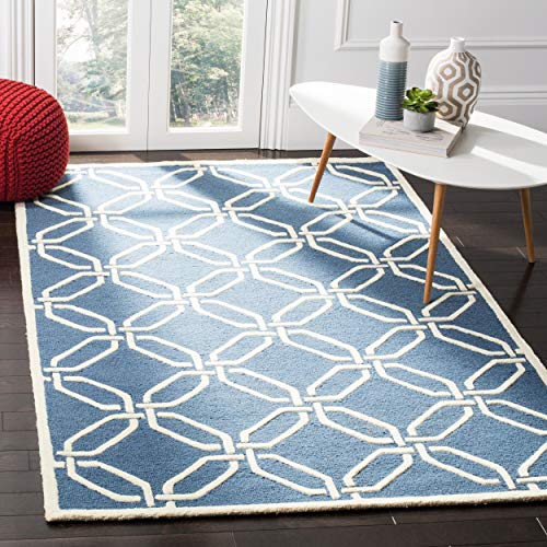 Safavieh Modern Indoor Hand Tufted Rectangle Area Rug, Cambridge Collection, CAM311, in Navy / Ivory, 152 X 244 cm for Living Room, Bedroom or Any Indoor Space