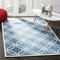 Safavieh Modern Indoor Hand Tufted Rectangle Area Rug, Cambridge Collection, CAM311, in Navy / Ivory, 152 X 244 cm for Living Room, Bedroom or Any Indoor Space