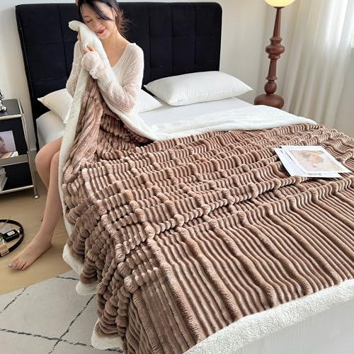 UKELER Sherpa Bed Blanket 80 ?? 90 inch, Ultra Soft Queen Size Throw Blanket for All Season, 470 GSM Cozy Plush Striped Fleece Blanket for Bedroom Living Room Dorm Hostel Sofa Camping, Khaki