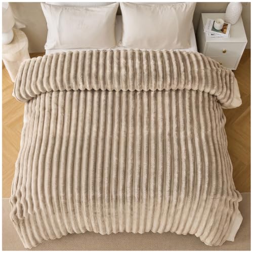 GC GAVENO CAVAILIA Fleece Throw Blanket Soft Bed Throw King Size, Natural - Fuzzy Thick Warm, Lightweight, Washable Ribbed Fluffy Blanket - Sherpa Throws For Sofas, Bed, Couch, Arhmchair, 200x240 cm