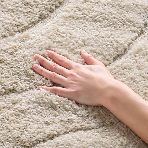 Safavieh Shag Rug for Living Room, Dining Room, Bedroom - Florida Shag Collection, High Pile, in Cream, 122 X 183 cm